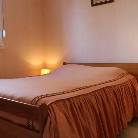 Jonzac, 3 Pièces, 4 Personnes - Fr-1-246d-7 * Jonzac